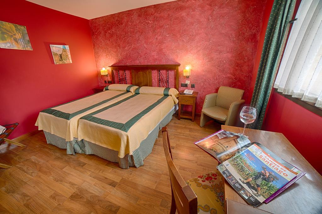 Hotel Duques De Нахера Екстер'єр фото